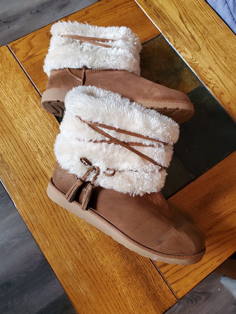 SO Kohl's Faux Fur Tan Ankle Boots size 9 1/2